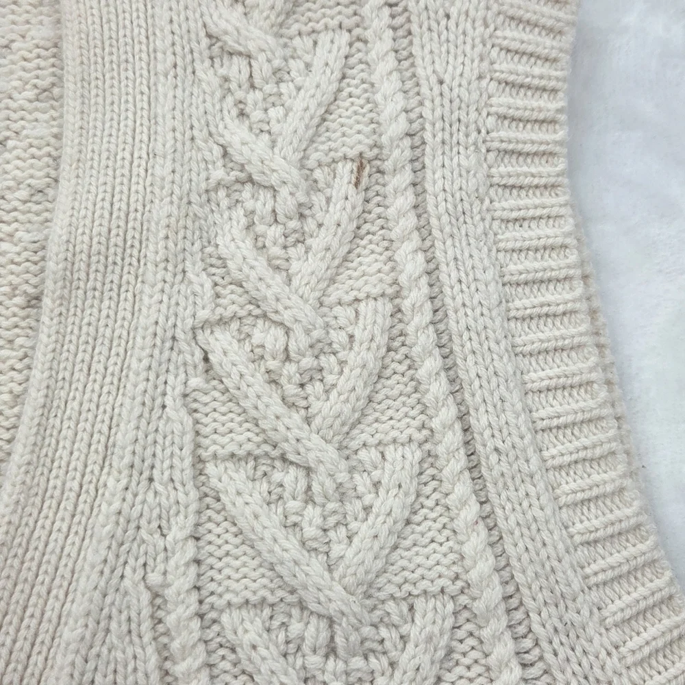 J.Crew Rugged‎ Merino Cable Knit Vest Cream Wool Blend Size M